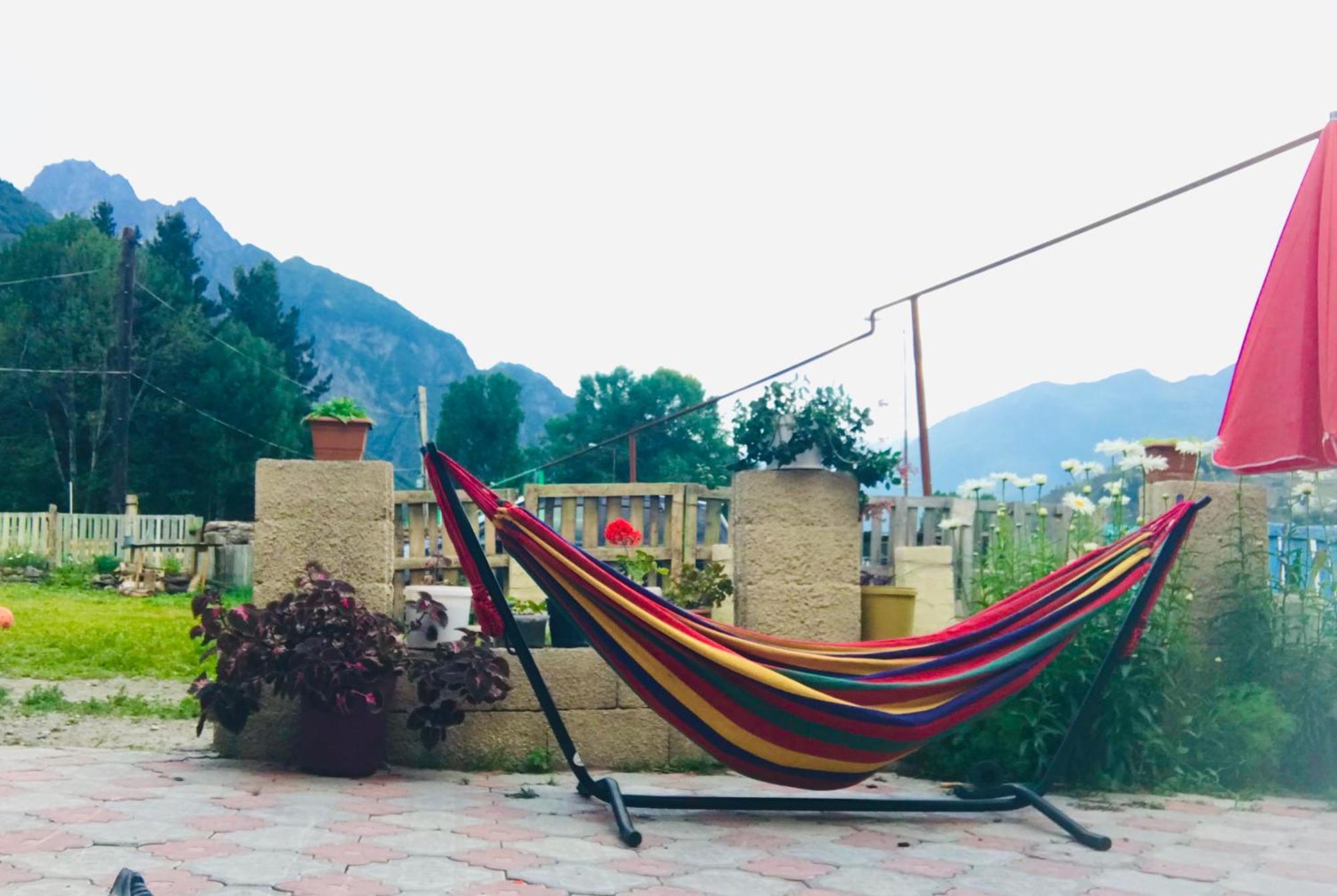 Guesthouse And Cottage Nicolo Kazbegi Exterior foto
